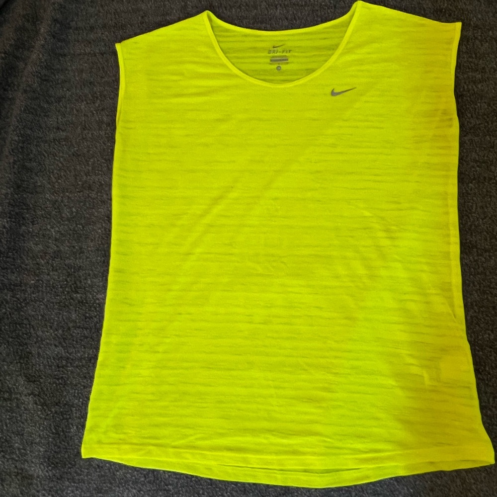 Nike Muscle T-Shirt. Size M. Volt Yellow. Worn 2-3 times. Perfect condition.